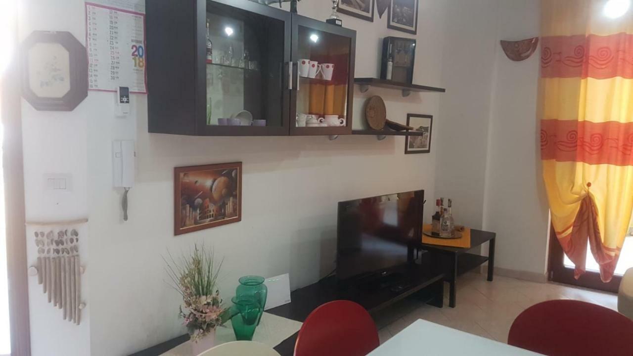 Apartamento Alma House Porto Torres Exterior foto