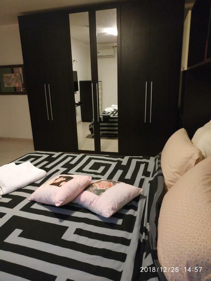 Apartamento Alma House Porto Torres Exterior foto