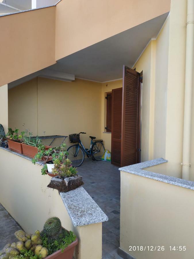 Apartamento Alma House Porto Torres Exterior foto