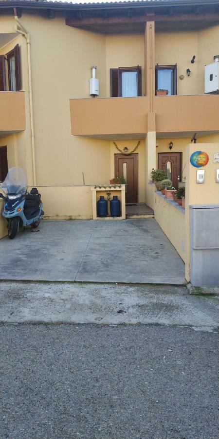 Apartamento Alma House Porto Torres Exterior foto