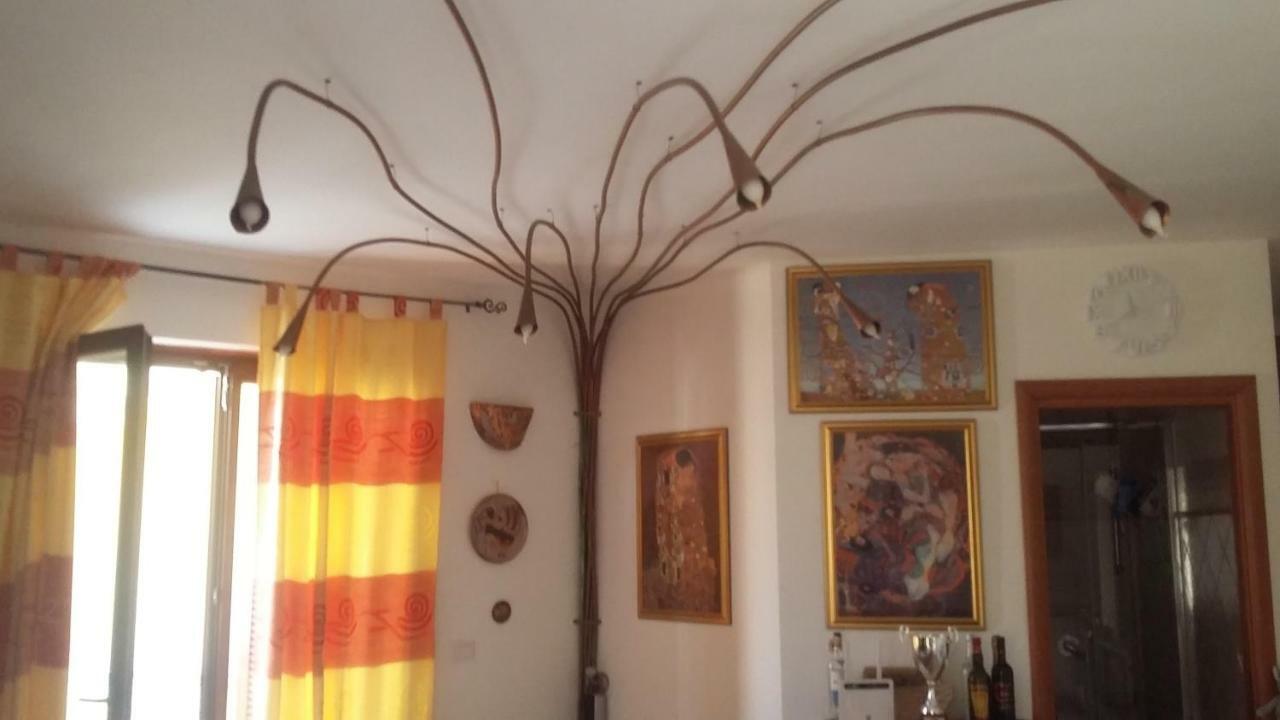 Apartamento Alma House Porto Torres Exterior foto