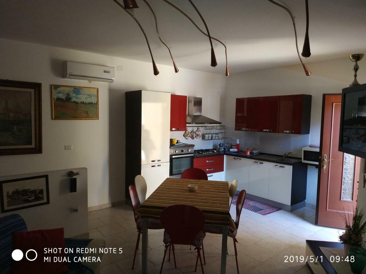 Apartamento Alma House Porto Torres Exterior foto
