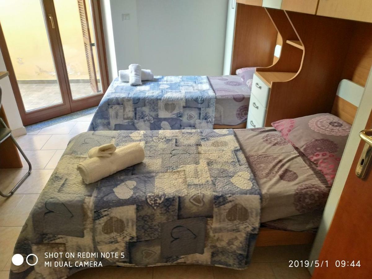 Apartamento Alma House Porto Torres Exterior foto